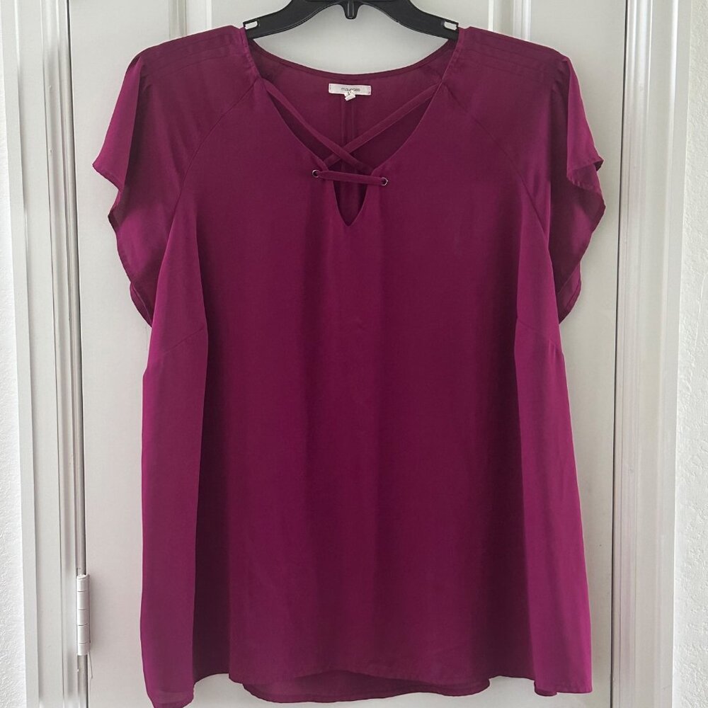 Maurices Womens Raspberry Blouse With Crisscross Neckline & Flutter Sleeves Size